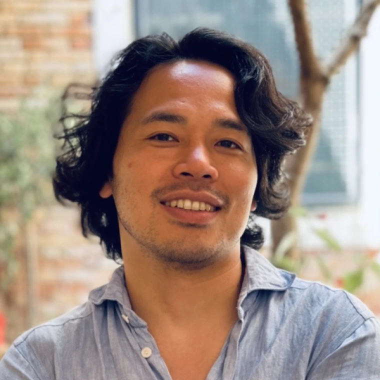 Takanori Fujiwara profile